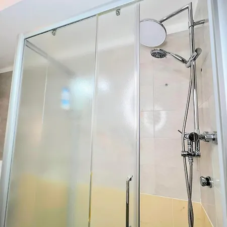 شقة Gente Di Mare Center *