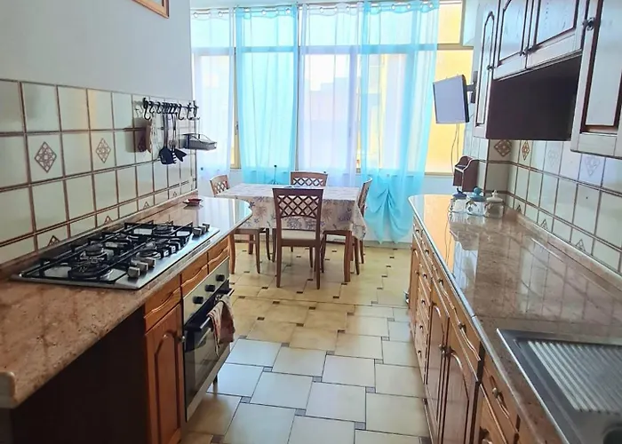 Gente Di Mare Center شقة *