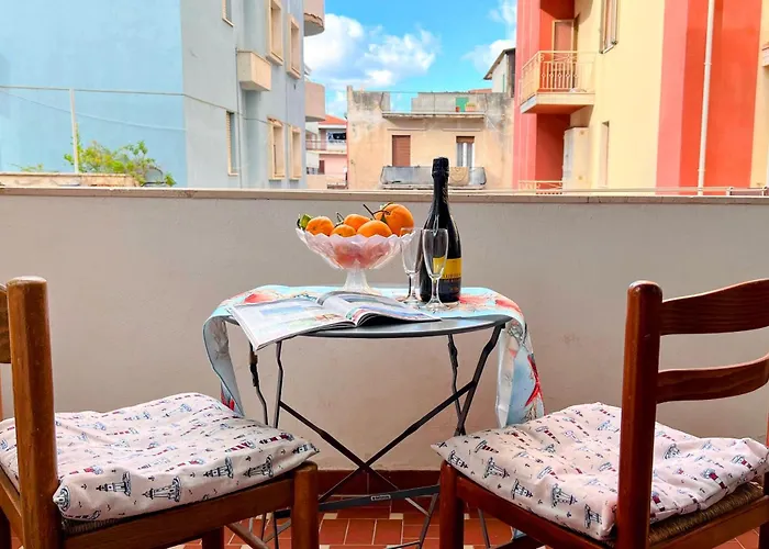 Gente Di Mare Center شقة تروبيا